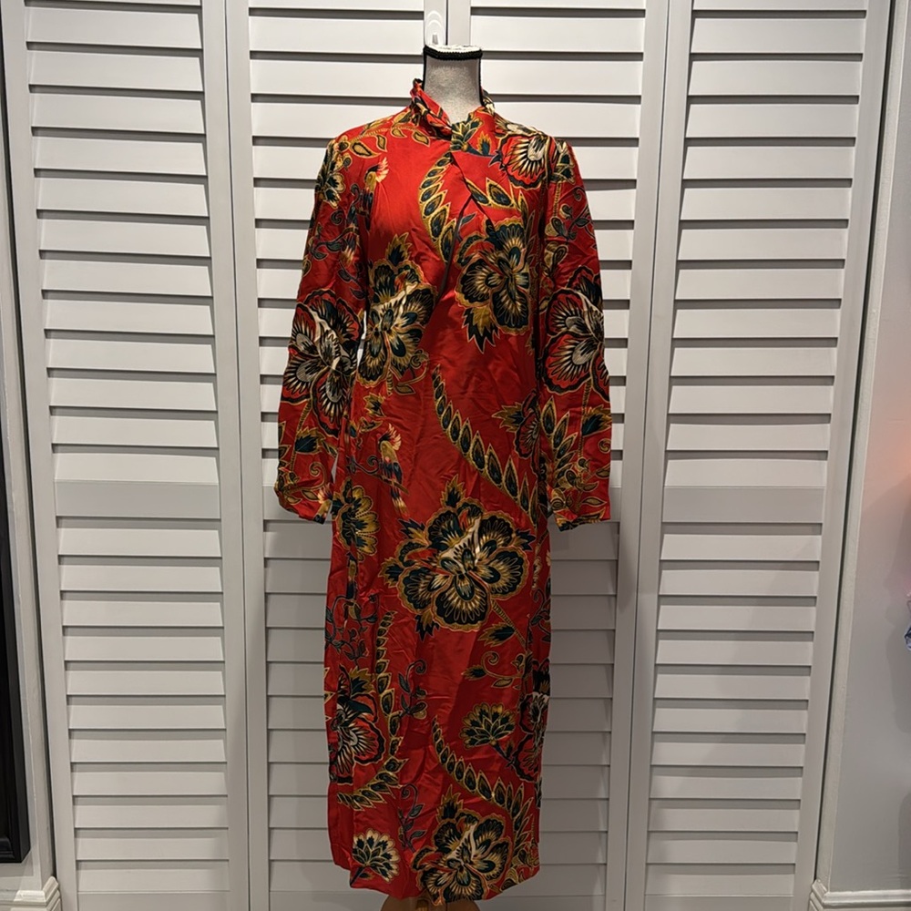 FARM Rio Red Maxi Floral Cutout LENZING™ ECOVERO™ Viscose Half lined Midi Dress - Picture 6 of 13